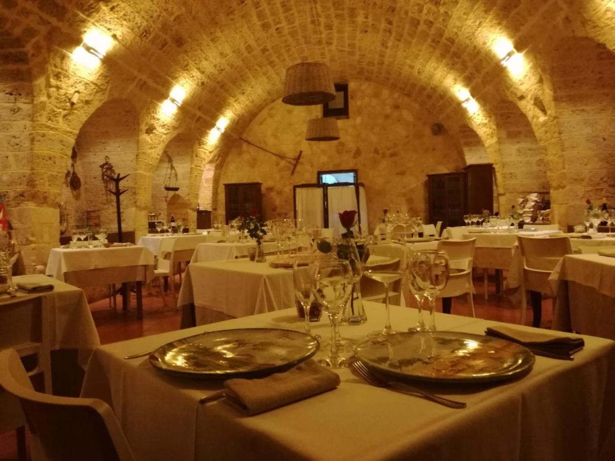 Tenuta Patruno Perniola Gioia Del Colle Esterno foto